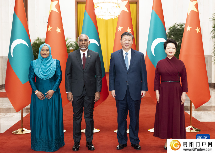 习近平同马尔代夫总统穆伊兹会谈(图2)