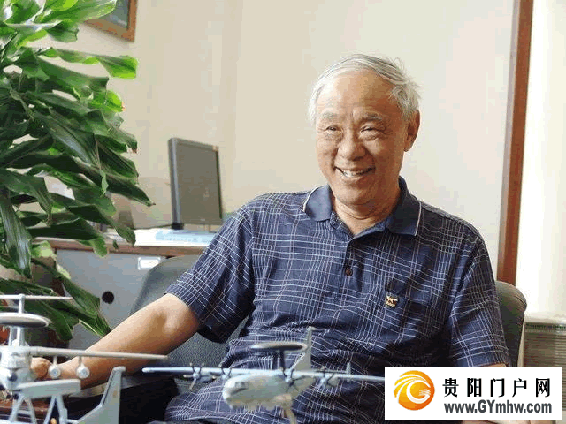 中国预警机之父王小谟院士事迹走进都匀市民族中学(图3) 中国预警机之父王小谟院士事迹走进都匀市民族中学(图3)