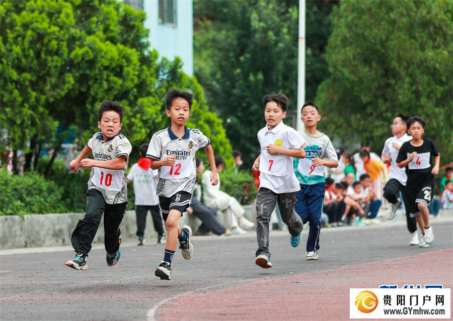 贵州黔东南:多彩活动迎“六一”(图1) 贵州黔东南:多彩活动迎“六一”(图1)