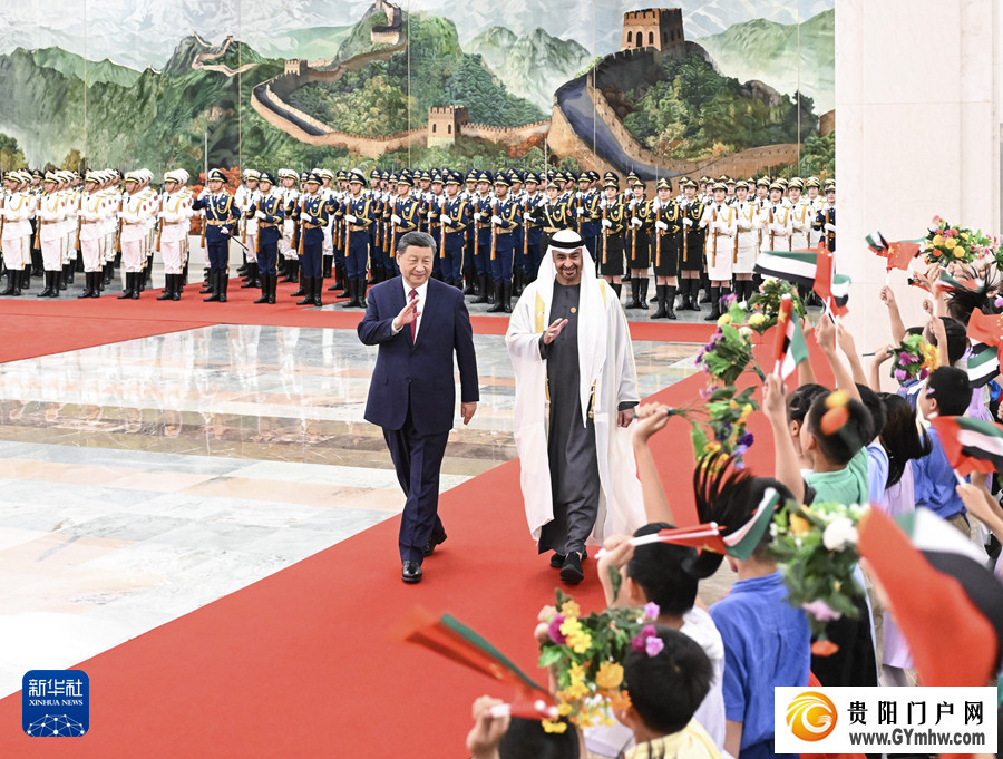 习近平同阿联酋总统穆罕默德会谈(图7) 习近平同阿联酋总统穆罕默德会谈(图7)