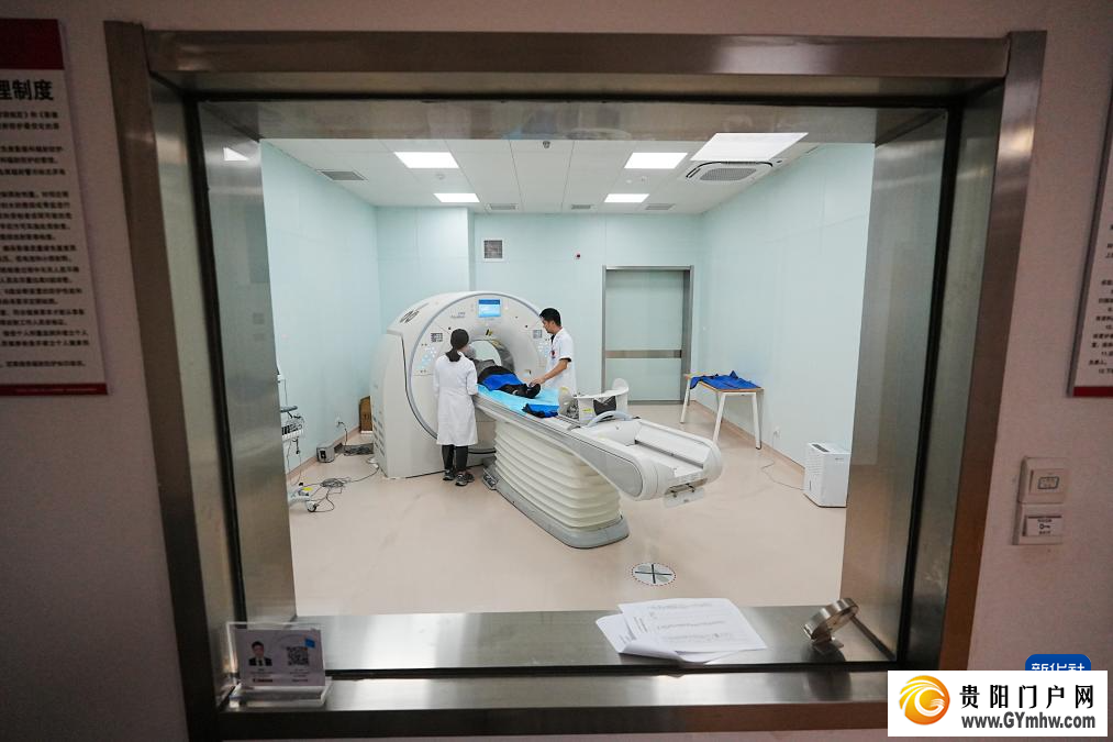 贵州贵安:国家区域医疗中心让群众享受医疗资源更便利(图2) 贵州贵安:国家区域医疗中心让群众享受医疗资源更便利(图2)