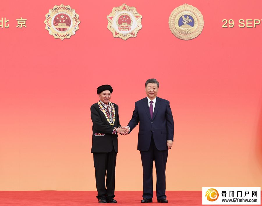 中华人民共和国国家勋章和国家荣誉称号颁授仪式在京隆重举行(图14) 中华人民共和国国家勋章和国家荣誉称号颁授仪式在京隆重举行(图14)