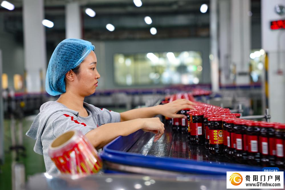 一瓶辣酱的长“红”密码(图1) 一瓶辣酱的长“红”密码(图1)