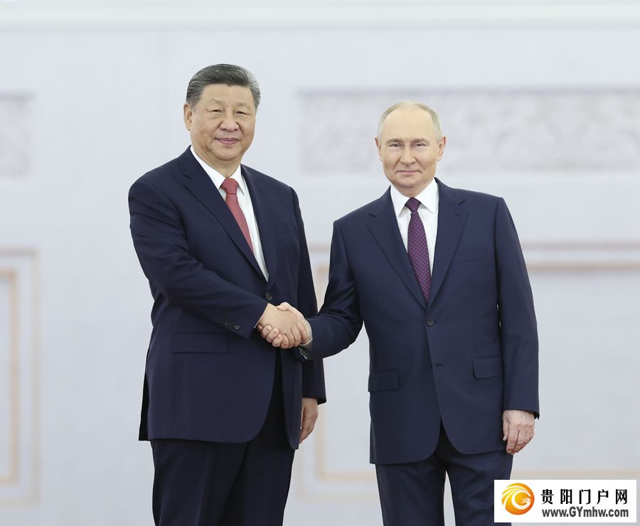 习近平同俄罗斯总统普京会谈(图2) 习近平同俄罗斯总统普京会谈(图2)