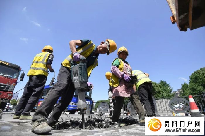 南明区:扮靓城市颜值 喜迎中国旅游日(图2) 南明区:扮靓城市颜值 喜迎中国旅游日(图2)