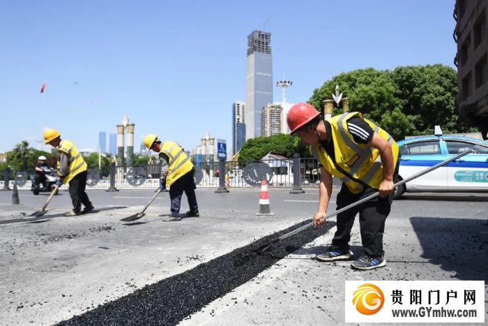 南明区:扮靓城市颜值 喜迎中国旅游日(图3) 南明区:扮靓城市颜值 喜迎中国旅游日(图3)