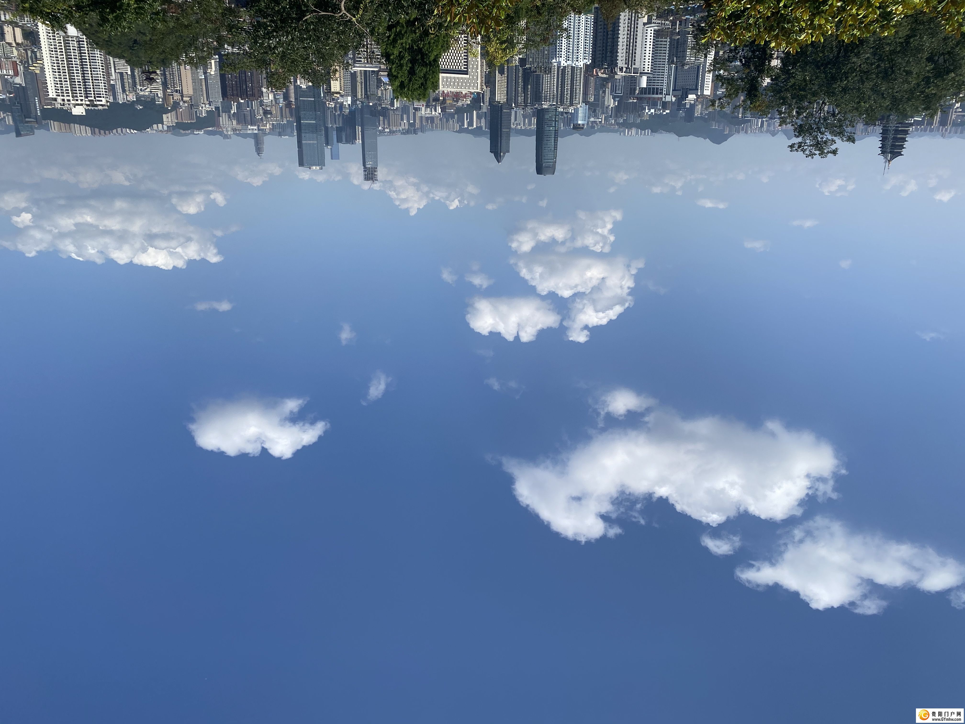 贵阳气温不高,为何体感偏热→(图1) 贵阳气温不高,为何体感偏热→(图1)